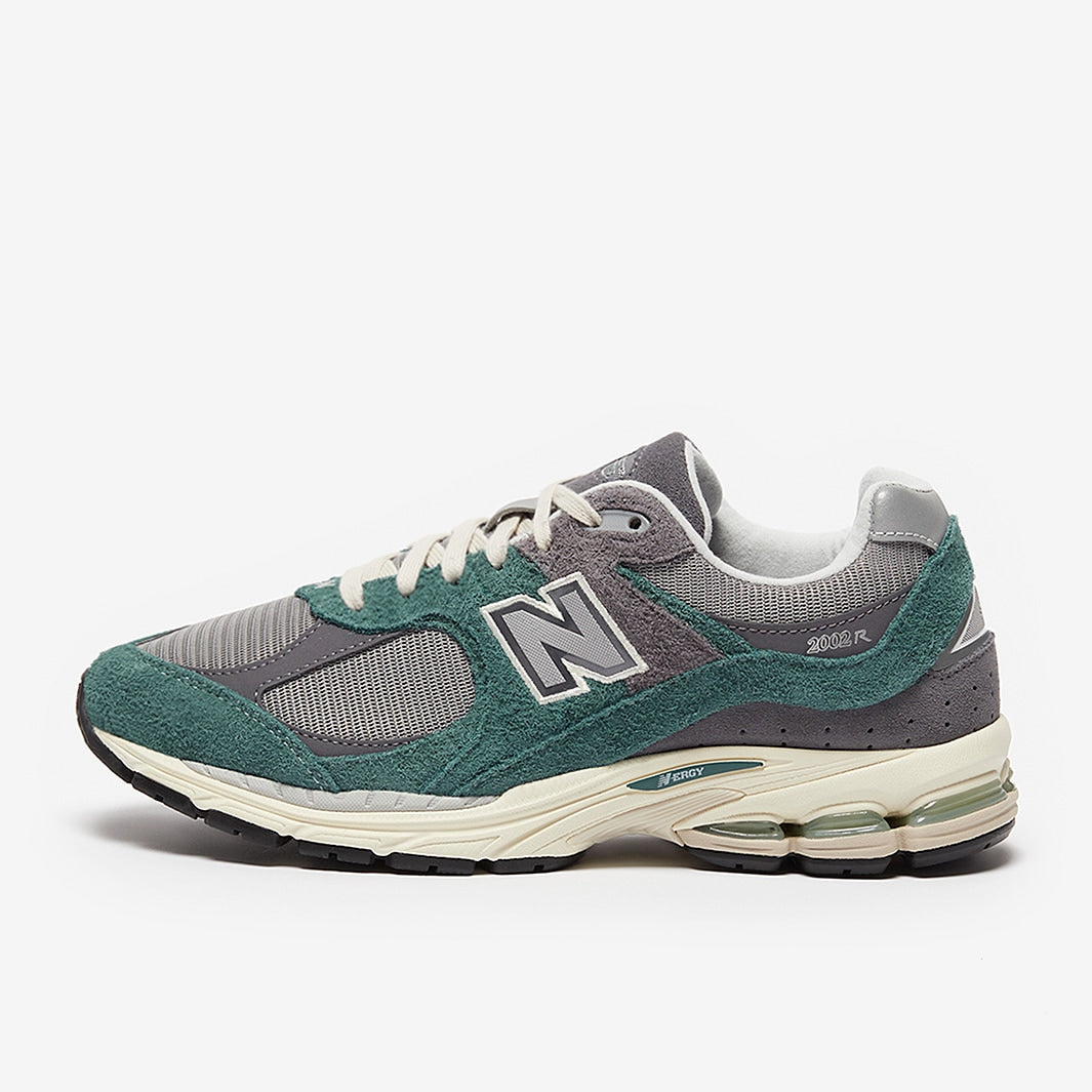 New Balance 2002R