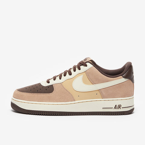 Nike  Air Force 1 '07 LV8 EMB