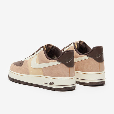 Nike  Air Force 1 '07 LV8 EMB