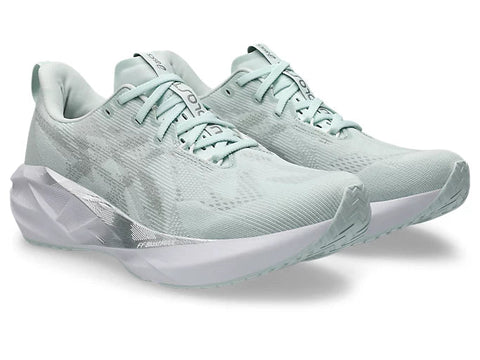ASICS NOVABLAST 5
