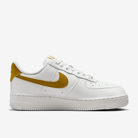 Nike Womens Air Force 1 07 SE