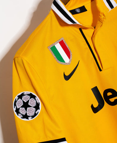 Juventus 2013-14 Away Jersey