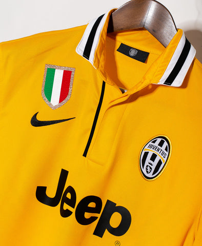 Juventus 2013-14 Away Jersey