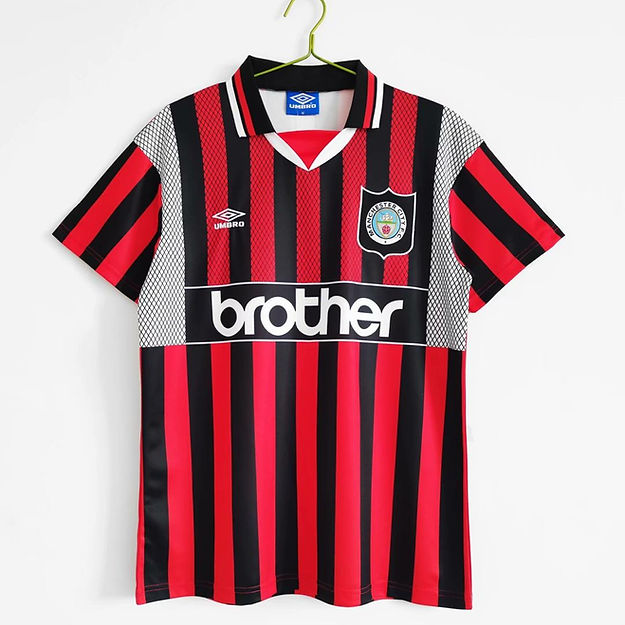 Manchester City Away 1994-96 Kit