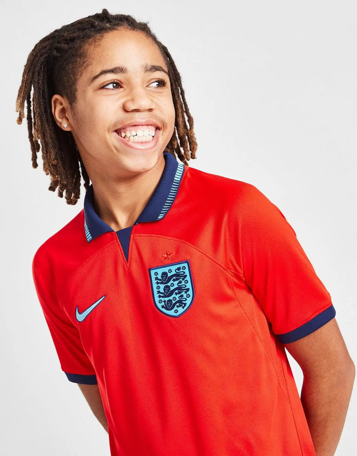 England 2022 Away Kit Junior Full Set T-shirt & short - Football DXB