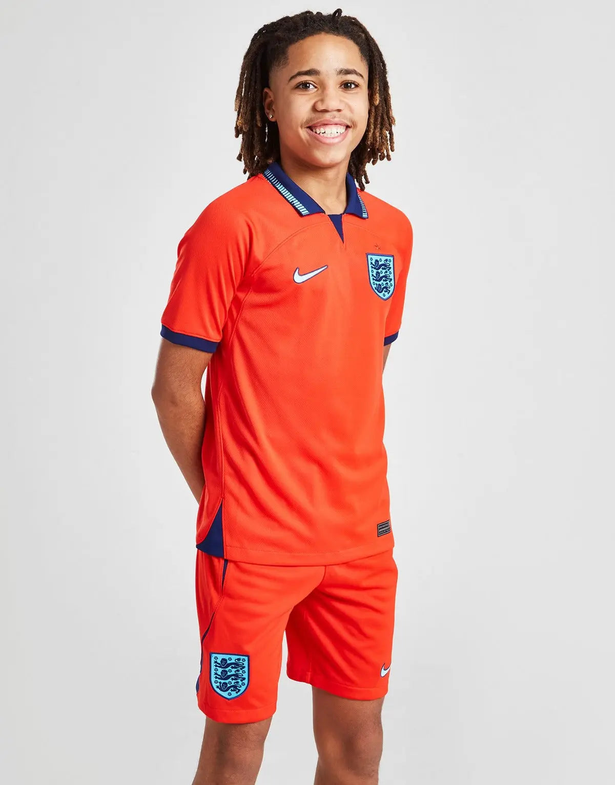 England 2022 Away Kit Junior Full Set T-shirt & short - Football DXB