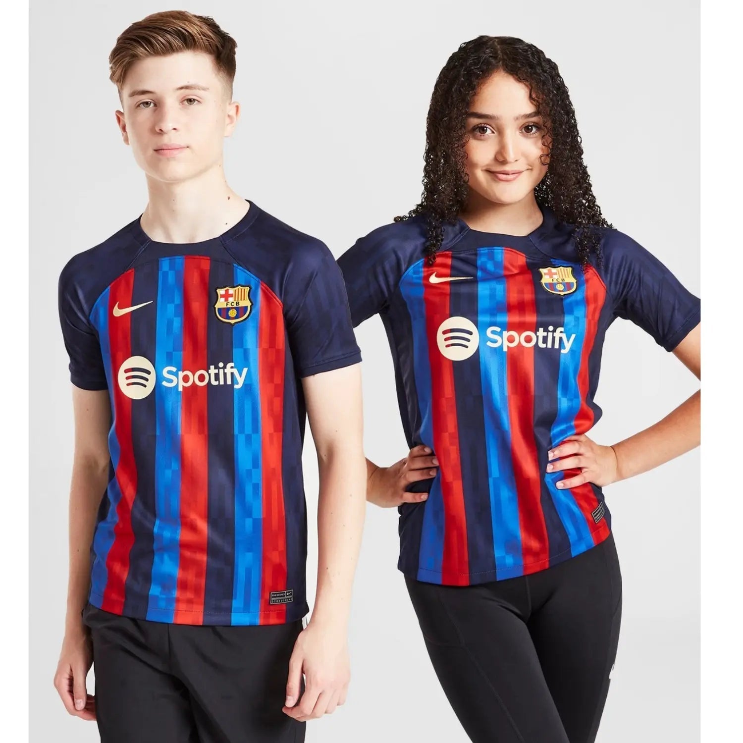 FC Barcelona 2022/23 HomeKit Junior Full Set T-shirt & short - Football DXB