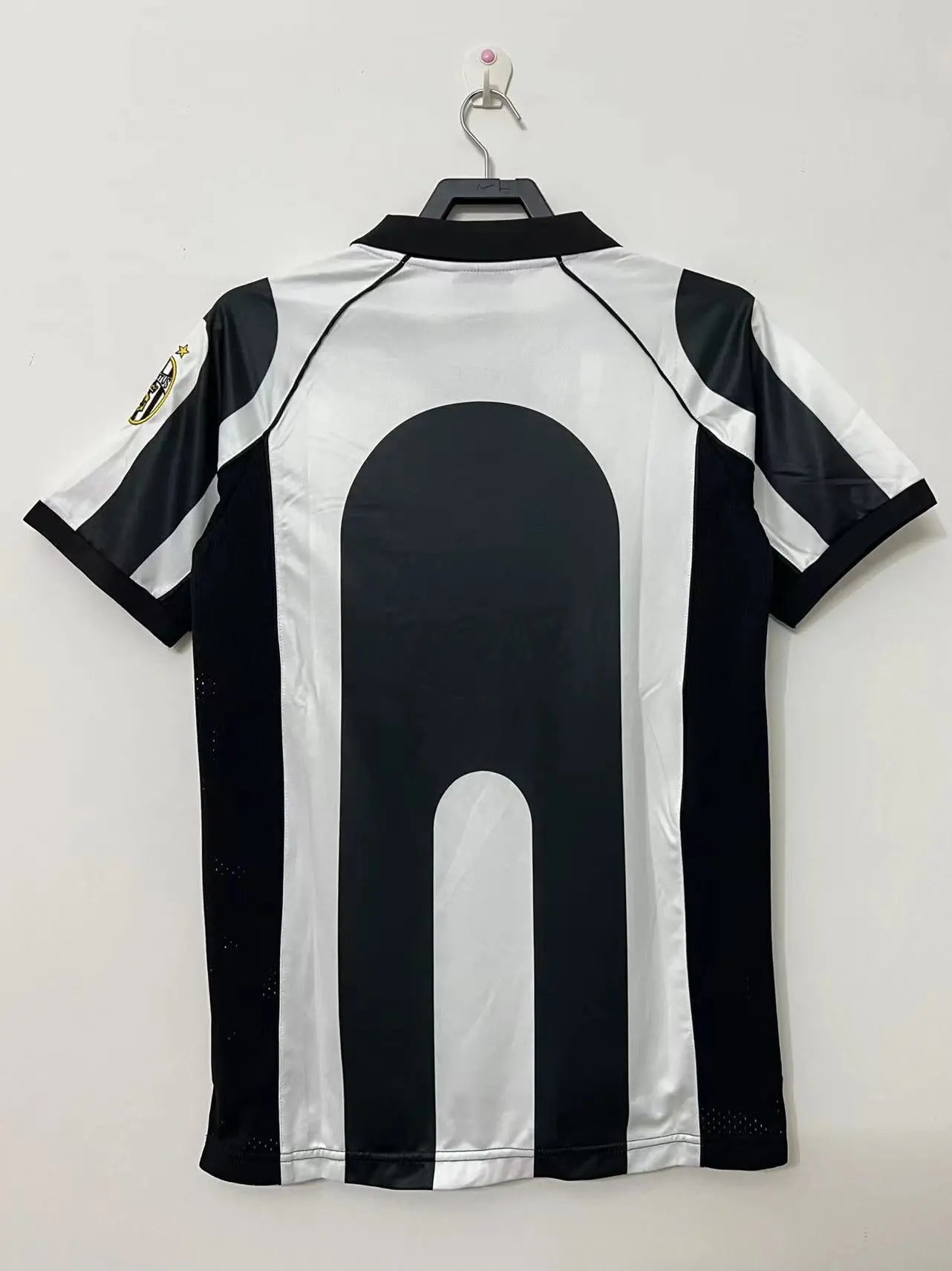 Juventus home 1997-99 - Football DXB