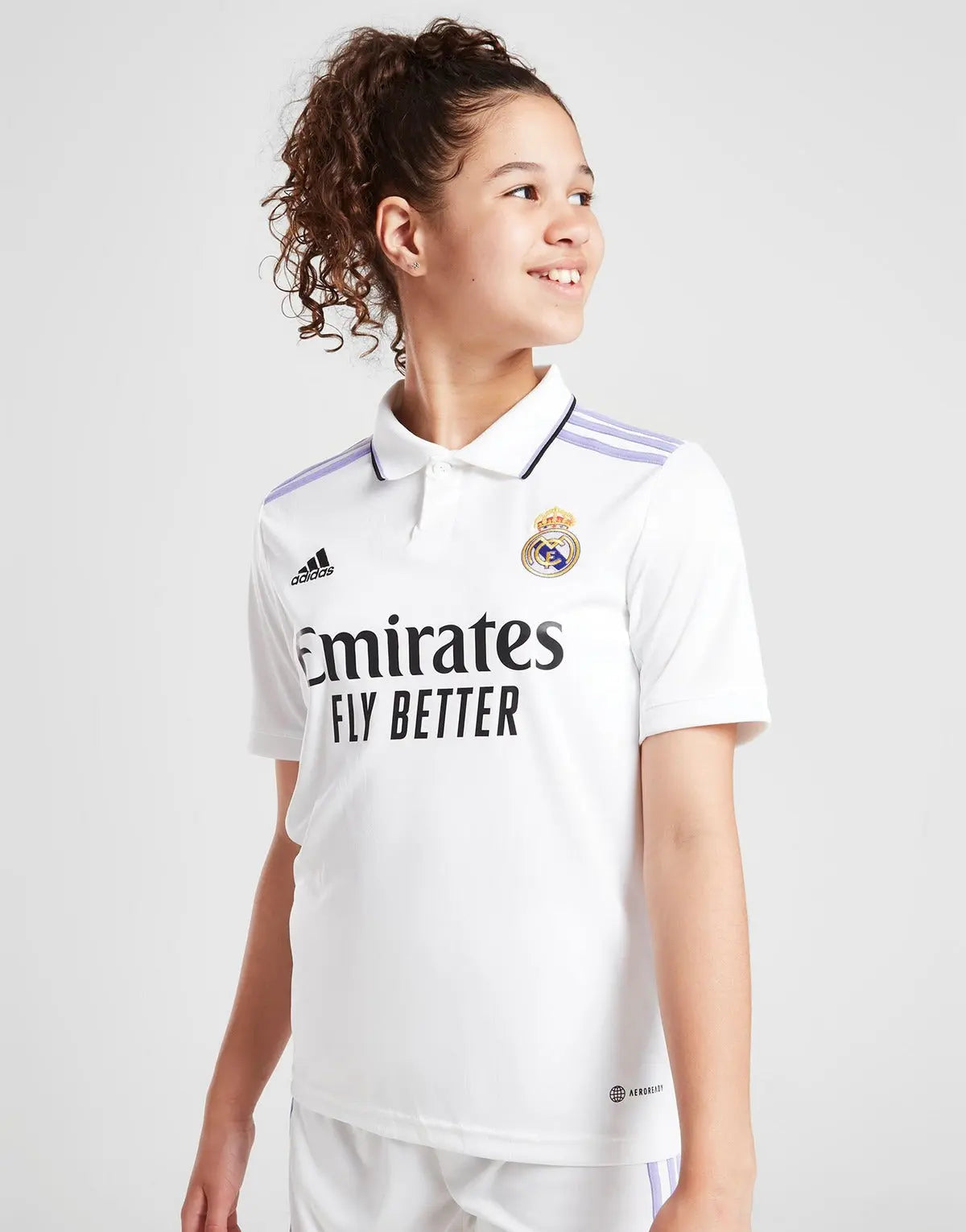 Real Madrid 22/23 Home Jersey Full Set T-shirt and Short - Football DXB