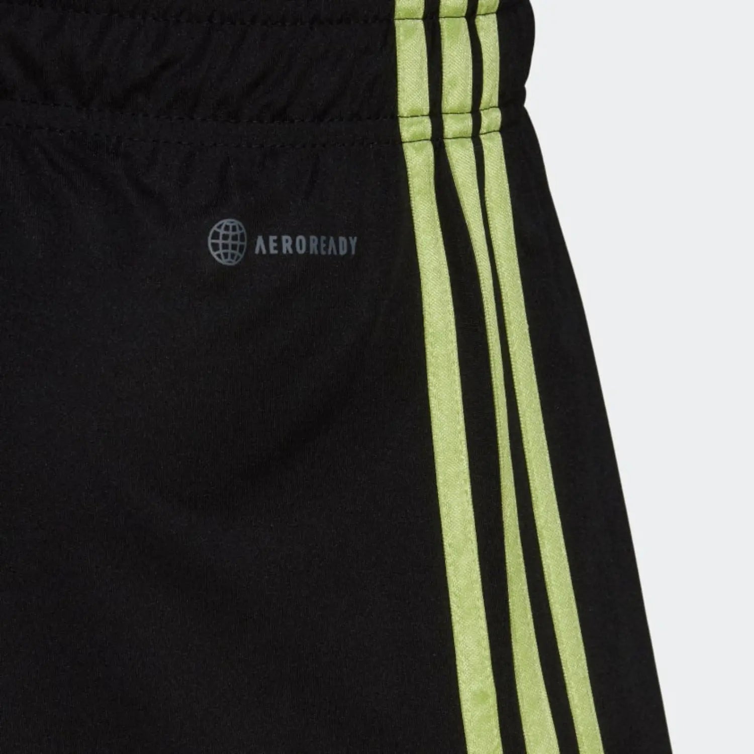 Real Madrid 22/23 Third Shorts FootballDXB