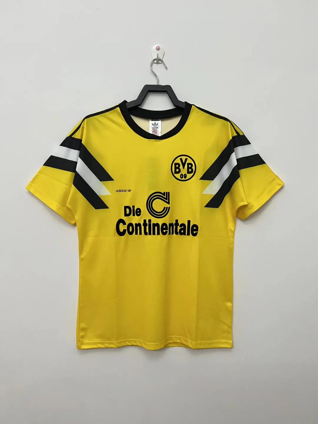 Borussia Dortmund home 1989 - Football DXB